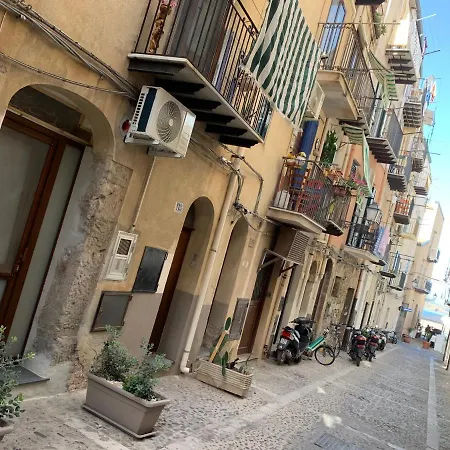 Vitrani's House Appartamento
